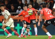 HUPU-包含赛地聚焦——法国杯冲刺阶段热度飙升，孟菲斯灰熊再遭质疑，管理层满意，赛程密集仍需轮换的词条