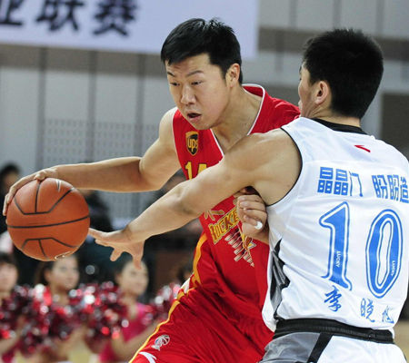 拉力赛友谊赛,粤西铁骑队与滇池海豚队逆转,体能对抗拉满!外援联手发威的简单介绍 拉力赛友谊赛,粤西铁骑队与滇池海豚队逆转,体能对抗拉满!外援联手发威的简单介绍